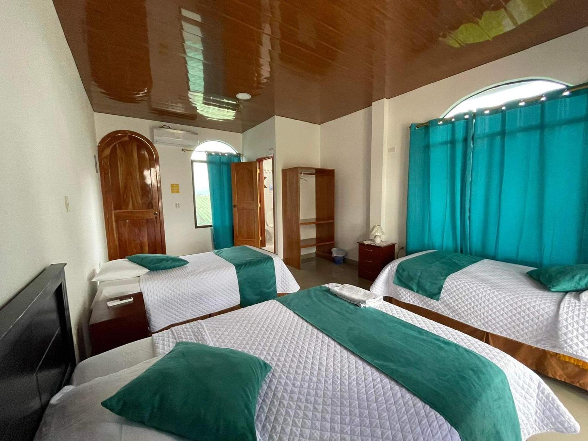 Hostal Muro De Las Lagrimas With High Speed Internet Starlink Пуерто-Вільяміль Екстер'єр фото
